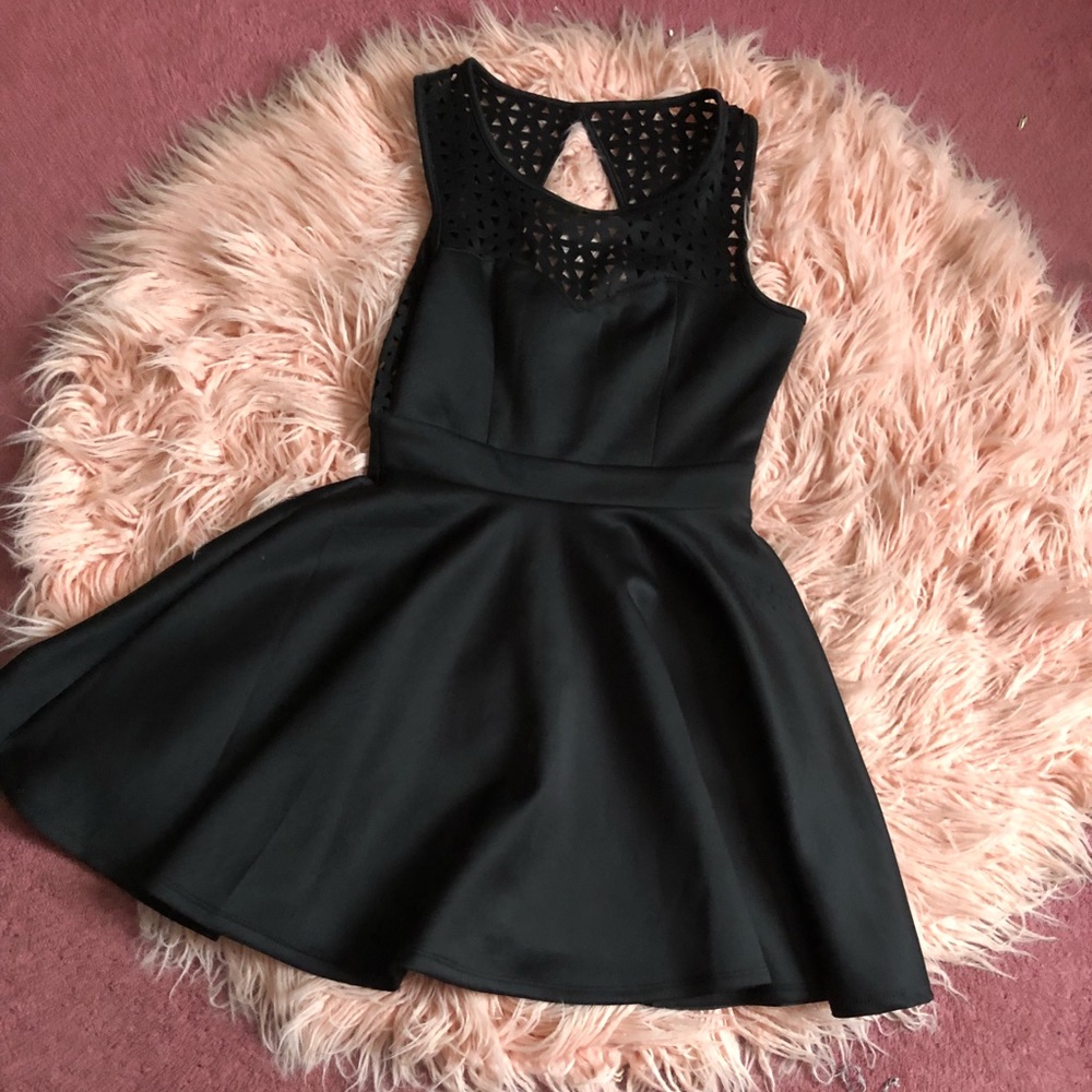 Black dress